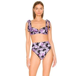 Like New Beach Riot Spring Fairy Floral Bikini set size M/L